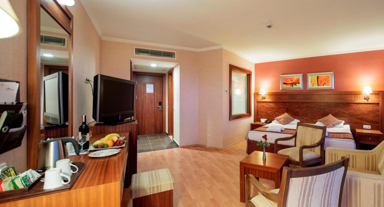 Alba Royal Hotel (Adults Only) Side Pokoj fotografie